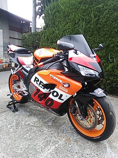 ホンダ Cbr1000rr Sc57 レプソル 車検付 低走行車 751cc以上 売買されたオークション情報 Yahooの商品情報をアーカイブ公開 オークファン Aucfan Com