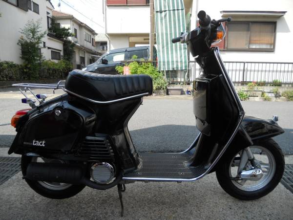 Honda tact ab07