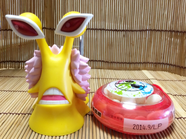 セブンイレブン限定 ワンピース E Maのど飴 電伝虫 ドフラミンゴ その他 売買されたオークション情報 Yahooの商品情報をアーカイブ公開 オークファン Aucfan Com