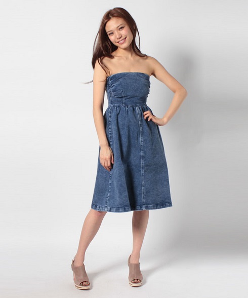 正規 今期snidelスナイデル ミモレ丈デニム ワンピースfray I D ワンピース 売買されたオークション情報 Yahooの商品情報をアーカイブ公開 オークファン Aucfan Com