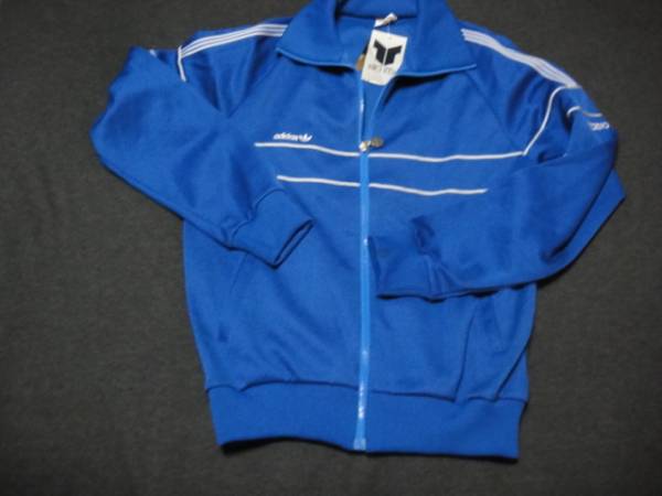 アディダス レトロ ジャージ上下セット Tad 7f Tad 7p メンズファッション 売買されたオークション情報 Yahooの商品情報をアーカイブ公開 オークファン Aucfan Com