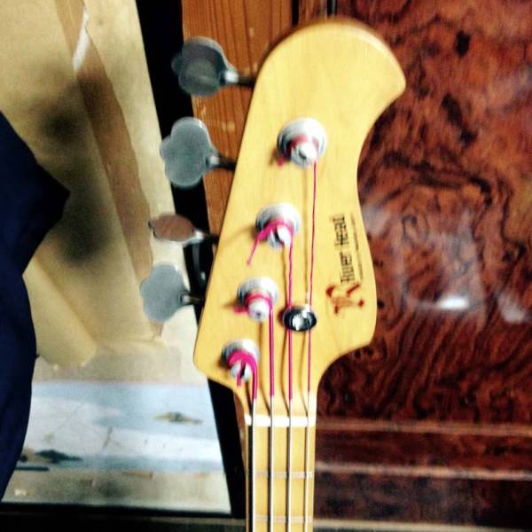 River Head Rgb 98 黒柳能生モデル エレキベース本体 売買されたオークション情報 Yahooの商品情報をアーカイブ公開 オークファン Aucfan Com