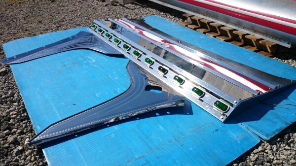 日野レンジャープロ フロントバイザー 外装 売買されたオークション情報 Yahooの商品情報をアーカイブ公開 オークファン Aucfan Com