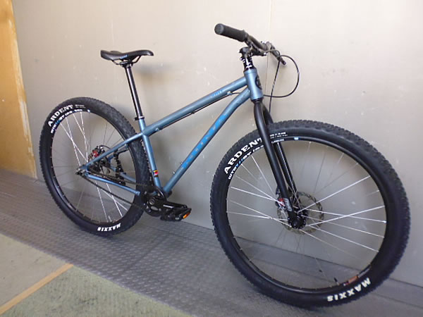 自転車 kona 評価