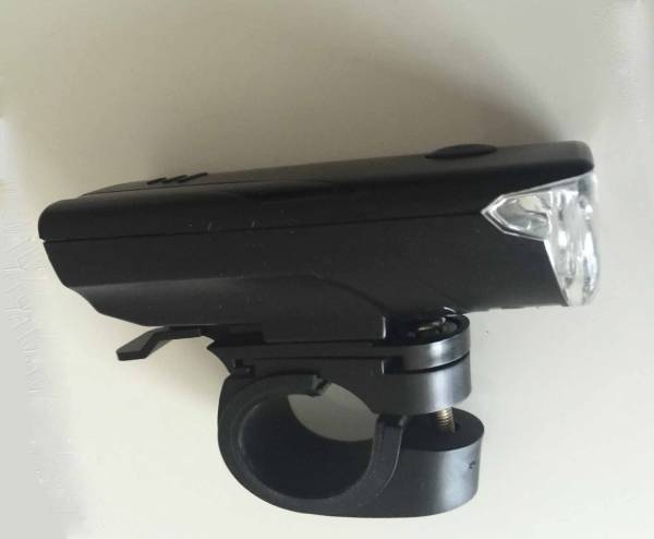 自転車ライト Crops Sj2 400カンデラ 白色燈 売買されたオークション情報 Yahooの商品情報をアーカイブ公開 オークファン Aucfan Com