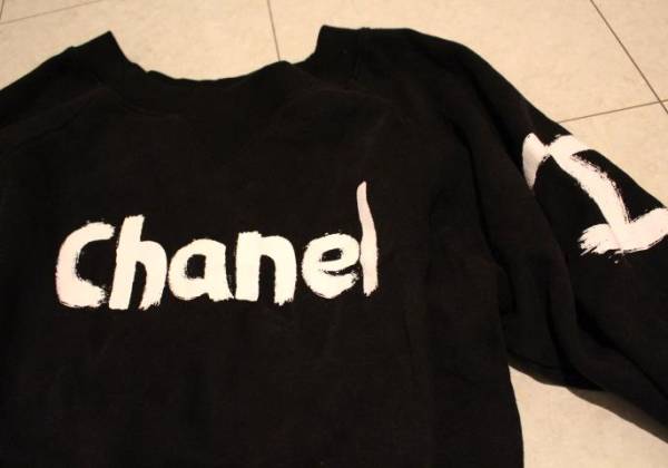 法律 ジョグ ブラインド シャネル トレーナー メンズ Academy Jp