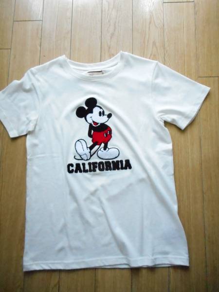 ライトオンディズニーコラボミッキーtシャツレディスm タグ有 イラスト キャラクター 売買されたオークション情報 Yahooの商品情報をアーカイブ公開 オークファン Aucfan Com