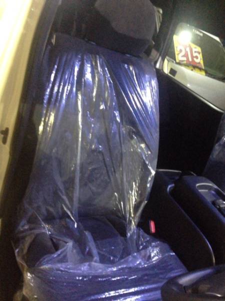 新車外し ハイエース グランドキャビン 運転席シート トヨタ用 売買されたオークション情報 Yahooの商品情報をアーカイブ公開 オークファン Aucfan Com