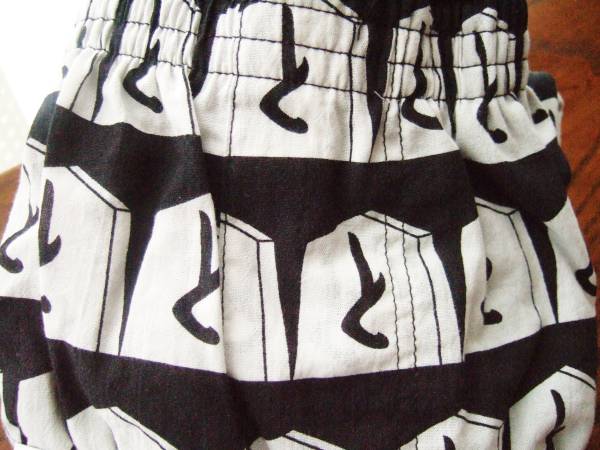 メンズ ユニクロ ステテコ 和柄 カブキ M 黒 将棋 歩兵 駒 ボトムス 売買されたオークション情報 Yahooの商品情報をアーカイブ公開 オークファン Aucfan Com