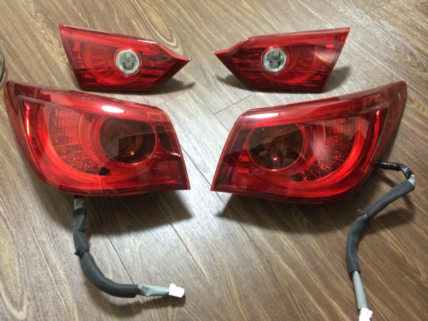 V37 スカイライン テールランプ1台分 テールライト 売買されたオークション情報 Yahooの商品情報をアーカイブ公開 オークファン Aucfan Com