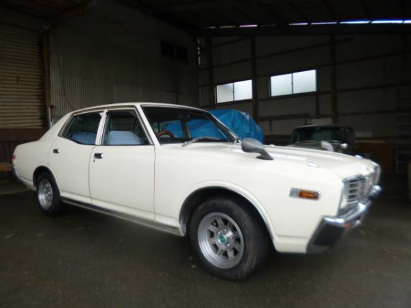 セドリック330のディーゼル車 セドリック 売買されたオークション情報 Yahooの商品情報をアーカイブ公開 オークファン Aucfan Com