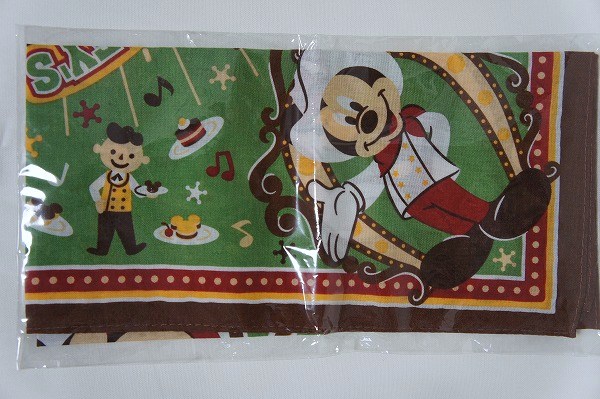 3009 ディズニーランド ペコスグーフィー バンダナ ディズニー 売買されたオークション情報 Yahooの商品情報をアーカイブ公開 オークファン Aucfan Com