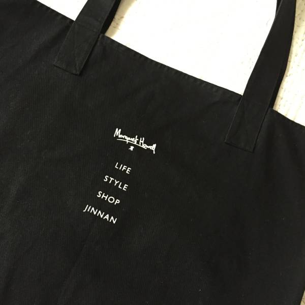 マーガレットハウエル ウォーカーマーク入りロゴバッグ 女性用 売買されたオークション情報 Yahooの商品情報をアーカイブ公開 オークファン Aucfan Com