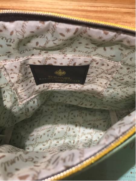 Glow 雑誌付録 デメルdemel 猫ポーチ 猫グッズ ポーチ 売買されたオークション情報 Yahooの商品情報をアーカイブ公開 オークファン Aucfan Com