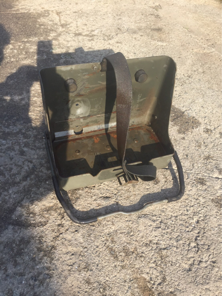 三菱ジープ ジェリ缶ラック 自衛隊 ミリタリー パーツ 売買されたオークション情報 Yahooの商品情報をアーカイブ公開 オークファン Aucfan Com