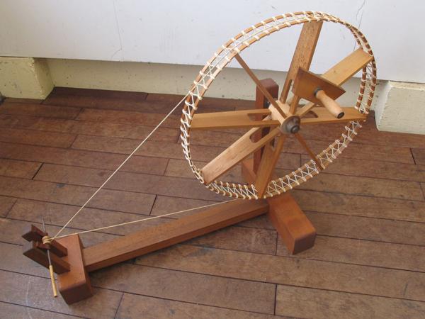 T2904 糸車 紡ぎ車 糸紡ぎ車 手紡ぎ機 古民具復刻品 レプリカ ハンドクラフト 手工芸 売買されたオークション情報 Yahooの商品情報をアーカイブ公開 オークファン Aucfan Com