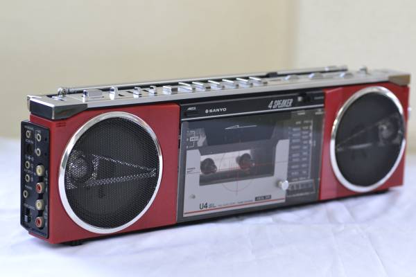 サンヨー ラジカセ Mr U4sl 赤 おしゃれなテレコ ラジカセ 売買され