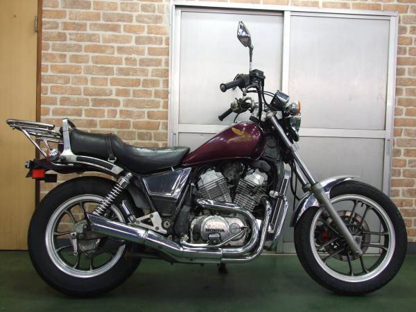 Honda nv400 custom