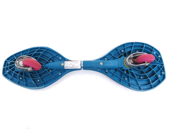 1円 リップスティックripstik Dlx Mini ブレイブボード水色hc4 その他 売買されたオークション情報 Yahooの商品情報をアーカイブ公開 オークファン Aucfan Com