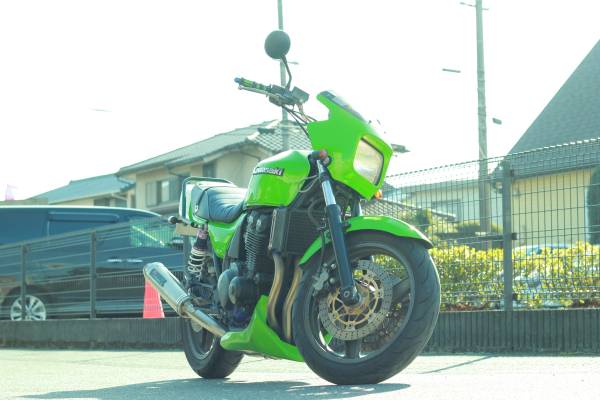 Zrx400 ヨシムラマフラー アンダーカウル 車検あり 251cc 400cc 売買されたオークション情報 Yahooの商品情報をアーカイブ公開 オークファン Aucfan Com