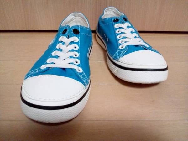 Crocs クロックス Hover Lace Up フーバーレースアップ 青 オーシャンブルー キャンバス 軽量 スニーカー 23cm 売買されたオークション情報 Yahooの商品情報をアーカイブ公開 オークファン Aucfan Com