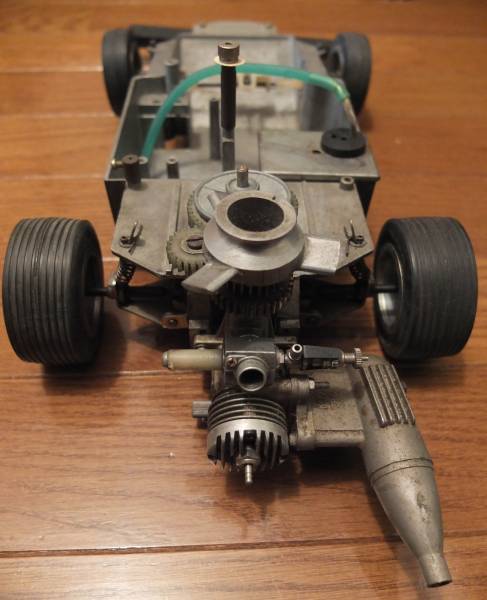 古い エンジンカー ラジコン ジャンク Ok模型 ポルシェ Porsche 935 完成品 エンジン 売買されたオークション情報 Yahooの商品情報をアーカイブ公開 オークファン Aucfan Com