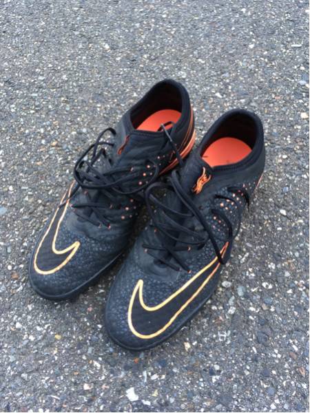 ナイキ マーキュリアル X フィナーレ Tf 26 5 フットサル 26 5cm 売買されたオークション情報 Yahooの商品情報をアーカイブ公開 オークファン Aucfan Com