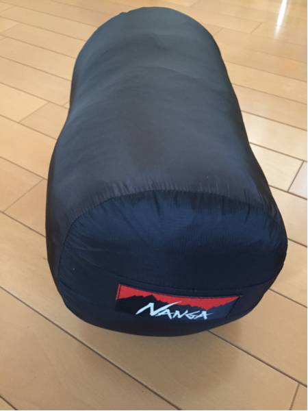 Nanga ナンガ オーロラ600dxオールブラック マミー型ダウンシュラフ Fp760 マミー型シュラフ 売買されたオークション情報 Yahooの商品情報をアーカイブ公開 オークファン Aucfan Com