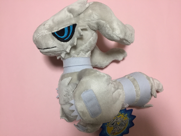 レシラムドール ぬいぐるみ ポケモンセンター 10 タグ付き ポケットモンスター 売買されたオークション情報 Yahooの商品情報をアーカイブ公開 オークファン Aucfan Com