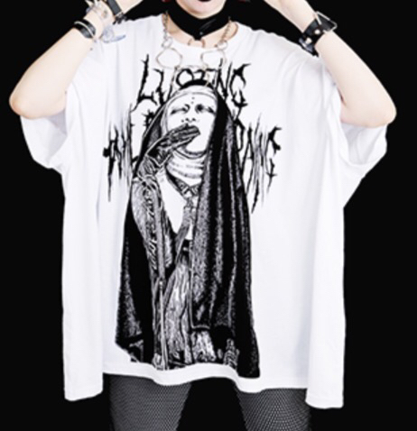Sukekiyo Dir En Grey 京ｘ伊藤潤二 コラボビッグｔシャツ Dir En Grey 売買されたオークション情報 Yahooの商品情報をアーカイブ公開 オークファン Aucfan Com
