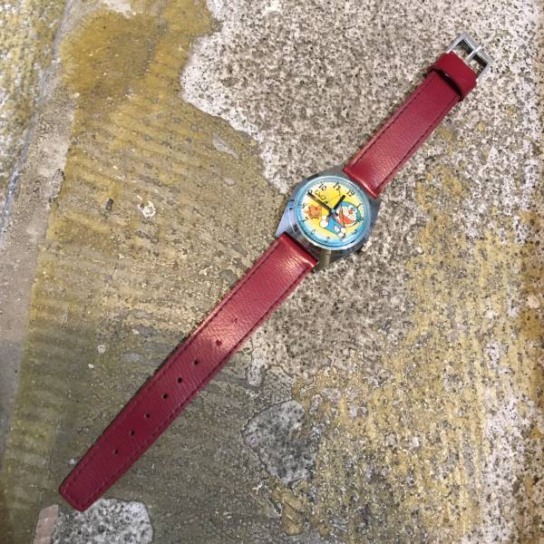 手巻きビンテージ ドラえもん 腕時計 ドラえもん 売買されたオークション情報 Yahooの商品情報をアーカイブ公開 オークファン Aucfan Com