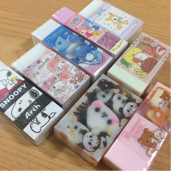 消しゴム スヌーピー すみっこぐらし リラックマ すみっコぐらし ディズニー サンリオ パンダ ぱんだ A 消しゴム 売買されたオークション情報 Yahooの商品情報をアーカイブ公開 オークファン Aucfan Com