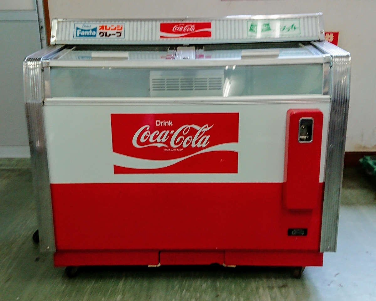 レトロ アンティーク レア 非売品 コカ コーラ冷蔵庫 業務用 ヴィンテージ 動作良好 コカ コーラ 売買されたオークション情報 Yahooの商品情報をアーカイブ公開 オークファン Aucfan Com