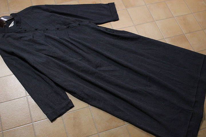 Ylki564 コットンハウスアヤcotton House Aya 長袖ロングワンピース マオカラー カシュクール風デザイン ゆったり Xlサイズ以上 売買されたオークション情報 Yahooの商品情報をアーカイブ公開 オークファン Aucfan Com