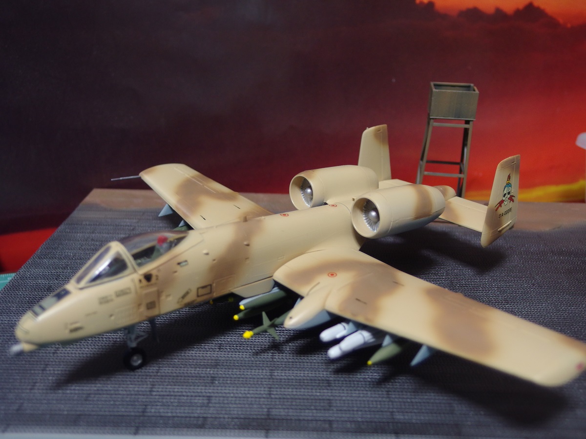 ハセガワ エリア A 10 サンダーボルト グレッグ 1 72 迷彩塗装 完成品の質問一覧