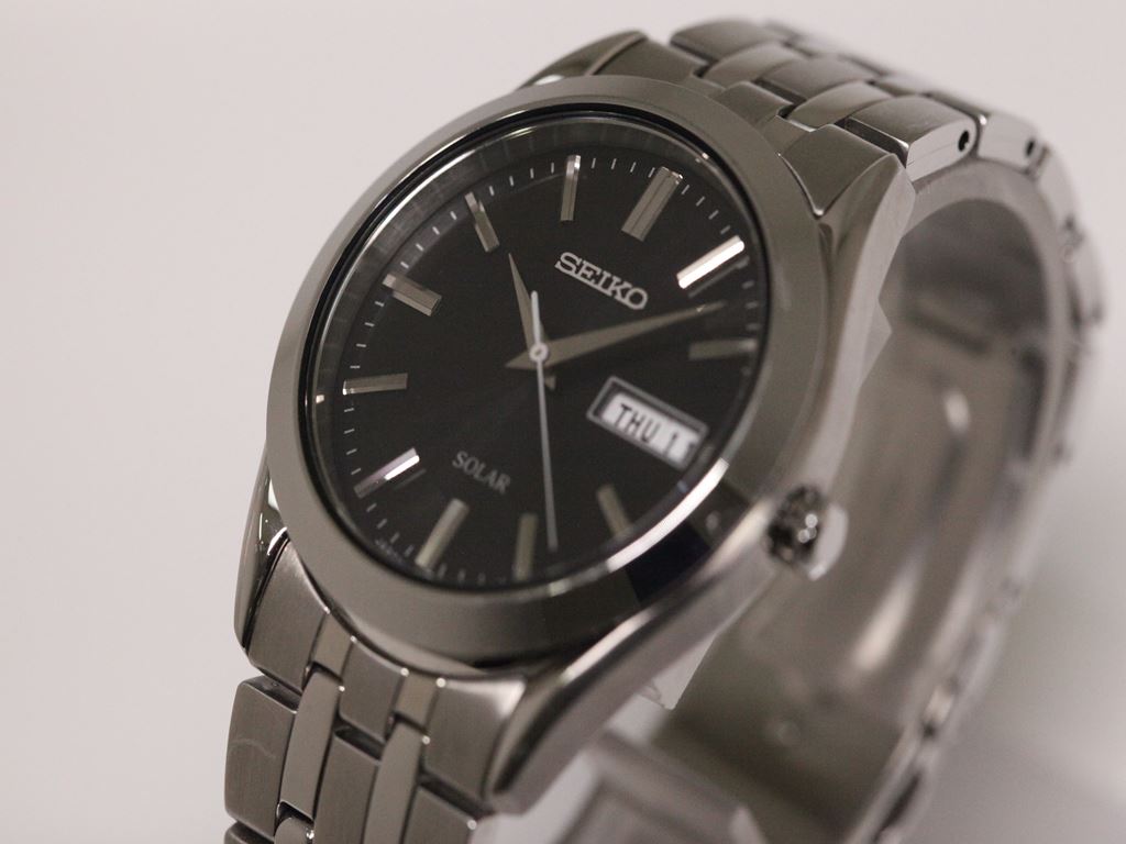可動品 セイコー スピリット V158 0az0 デイデイト 文字盤黒 Solar ソーラー メンズ腕時計 Q4 スピリット 売買されたオークション情報 Yahooの商品情報をアーカイブ公開 オークファン Aucfan Com
