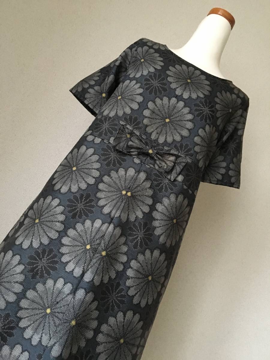 大島紬 着物リメイク Foxey風 シンプル リボン お出かけワンピ リボン Sからm ７号 ９号 銘仙 アンティーク 古布 正絹 大島紬 売買されたオークション情報 Yahooの商品情報をアーカイブ公開 オークファン Aucfan Com