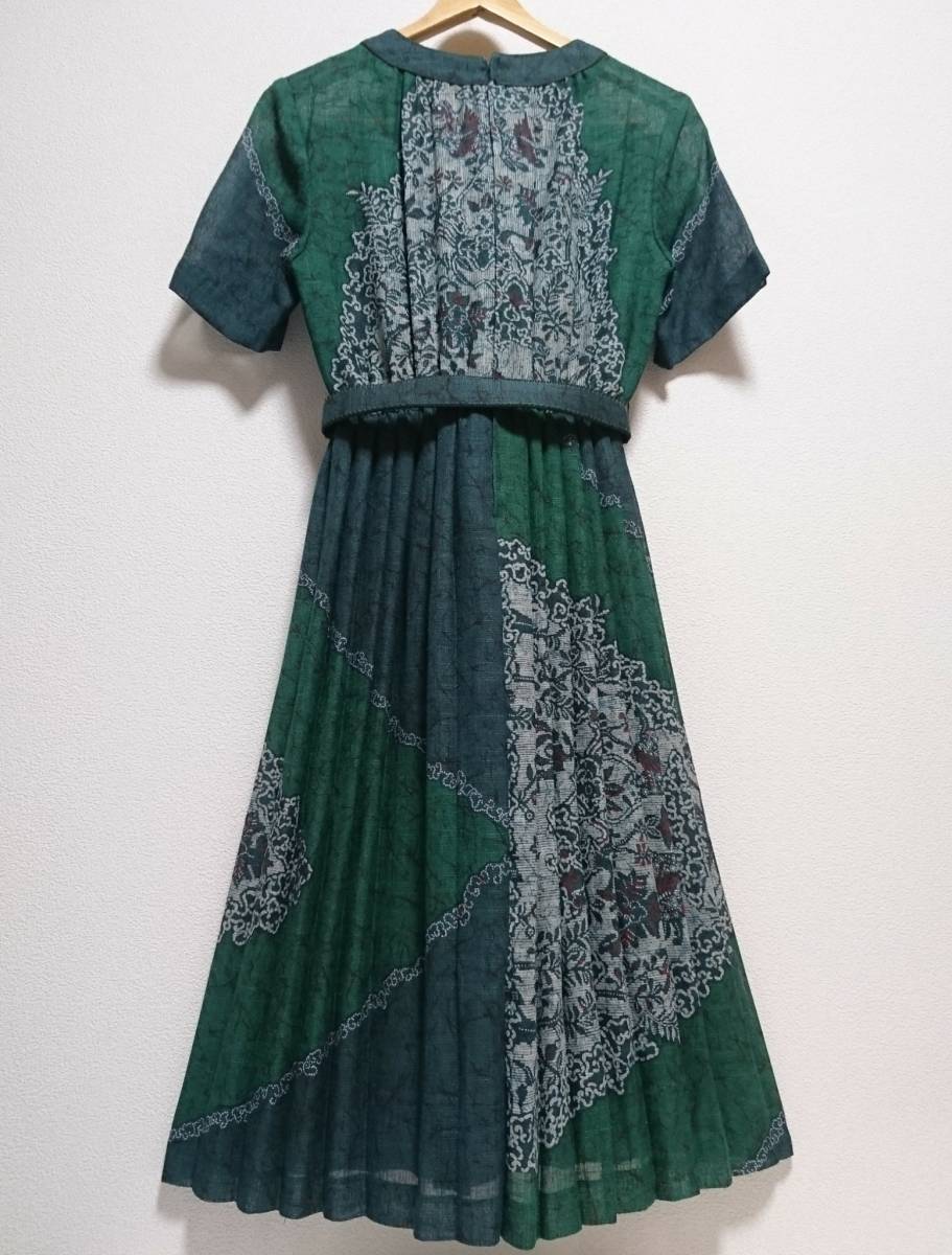 昭和レトロ Vintage ビンテージ 70s 80s ワンピース プリーツスカート 花柄 グリーン 深緑 M 11号 Mサイズ 売買されたオークション情報 Yahooの商品情報をアーカイブ公開 オークファン Aucfan Com