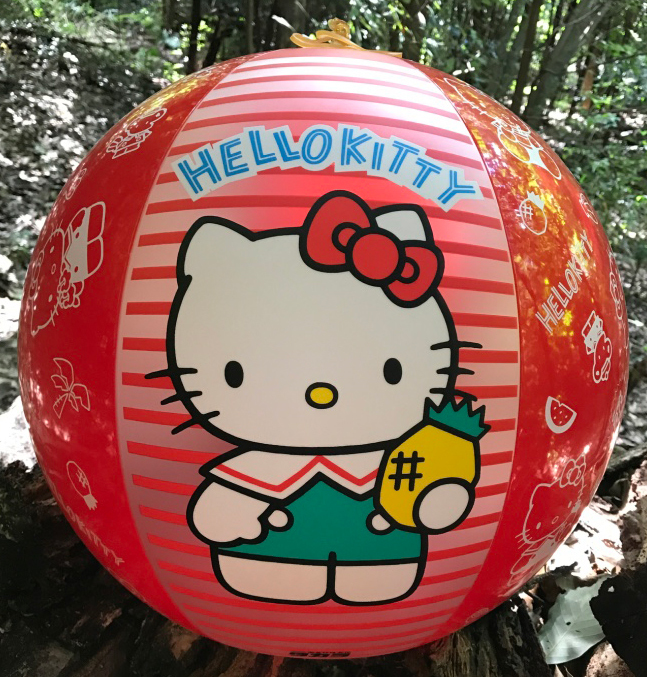 サンリオ18 4 タカラ トロピカルフルーツを持つハローキティーのビーチボール55センチ ビーチボール 売買されたオークション情報 Yahooの商品情報をアーカイブ公開 オークファン Aucfan Com