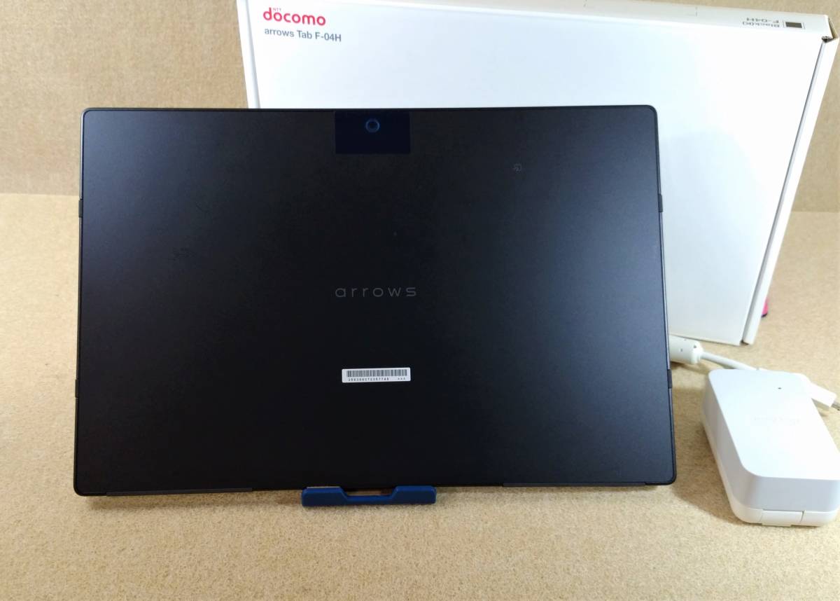 Docomo Arrows Tab F 04h ブラック 10 5インチ 白ロム 付属品いろいろ 748 本体 売買されたオークション情報 Yahooの商品情報をアーカイブ公開 オークファン Aucfan Com