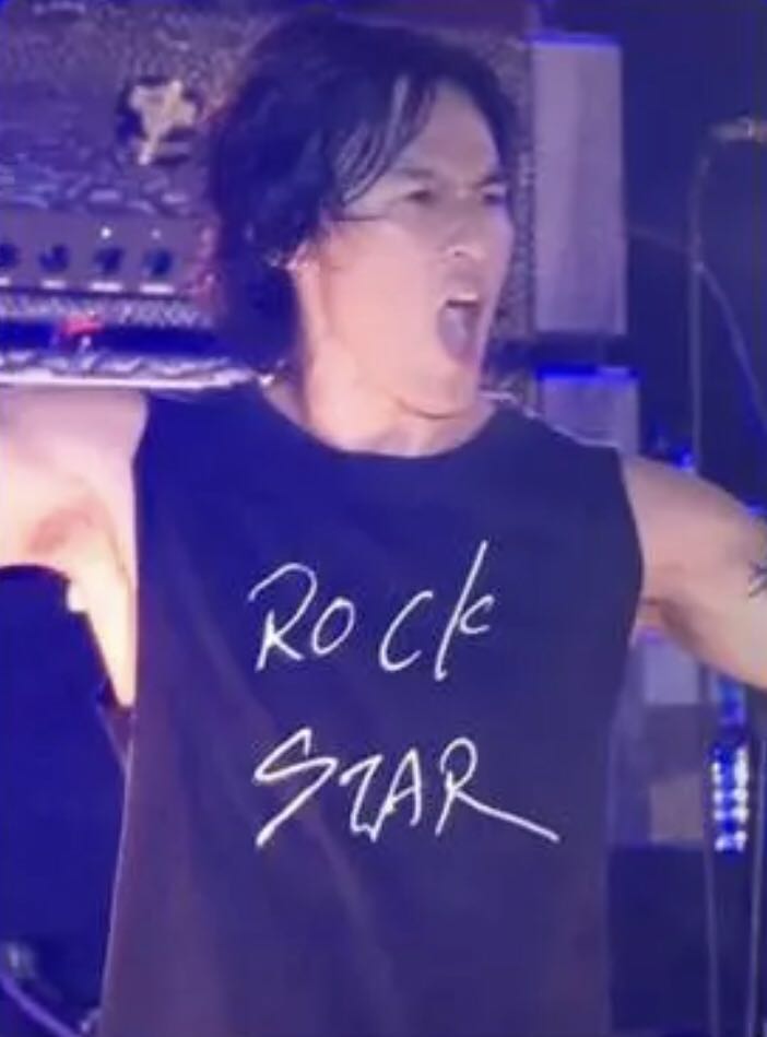 B Z 稲葉浩志 着用モデル Rock Star Tシャツ 半袖 サイズｌ ロックインジャパンフェス17 Rockin Star ロッキンスター その他 売買されたオークション情報 Yahooの商品情報をアーカイブ公開 オークファン Aucfan Com