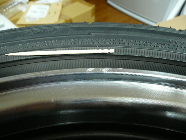 エブリイda64w 165 60r14 インチアップ用 165 55r15 アルミホール Goodyear Ls00 5 2ｍｍ山 ４本セット ラジアルタイヤ 売買されたオークション情報 Yahooの商品情報をアーカイブ公開 オークファン Aucfan Com