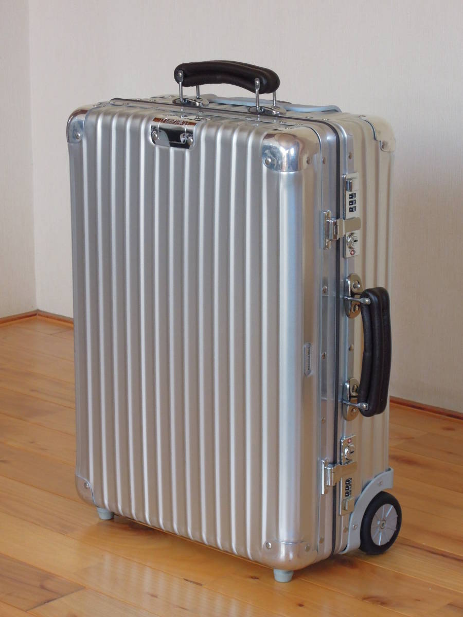 超 廃番 現行型 2輪 クラシックフライト 35l リモワ Rimowa Classic Flight 検 リンボ サルサ チタニウム ボレロ トパーズ リモワ 売買されたオークション情報 Yahooの商品情報をアーカイブ公開 オークファン Aucfan Com