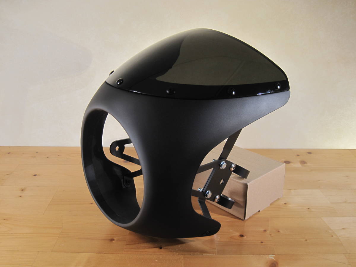 ステー付き カフェレーサー ロケットカウル ビキニカウル バンディット10 Xjr1300 V Max ゼファー1100 Zrx10 X4 X11 43 Mbl カウル フェンダー 売買されたオークション情報 Yahooの商品情報をアーカイブ公開 オークファン Aucfan Com