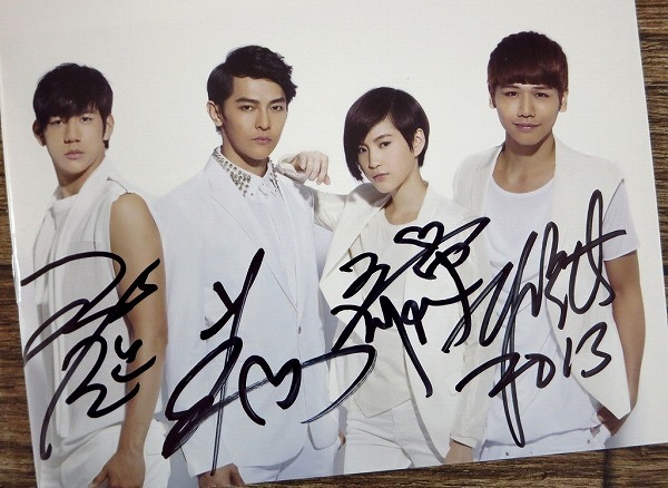 同梱可 A N Jell 4人全員の直筆サイン入 台湾ドラマ 美男 ね イケメン ね 原來是美男 Ost Cd 汪東城 飛輪海 サントラ Zの質問一覧