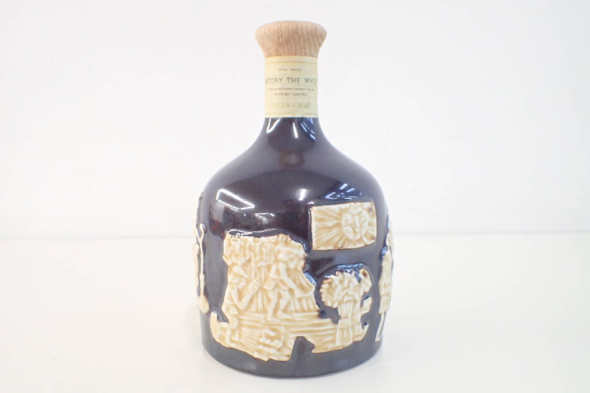 未開栓 サントリーザ ウイスキー エクストラスペシャル 有田焼 陶器ボトル 760ml 43 総重量1 234g Suntory The Whisky Knijg 日本 売買されたオークション情報 Yahooの商品情報をアーカイブ公開 オークファン Aucfan Com