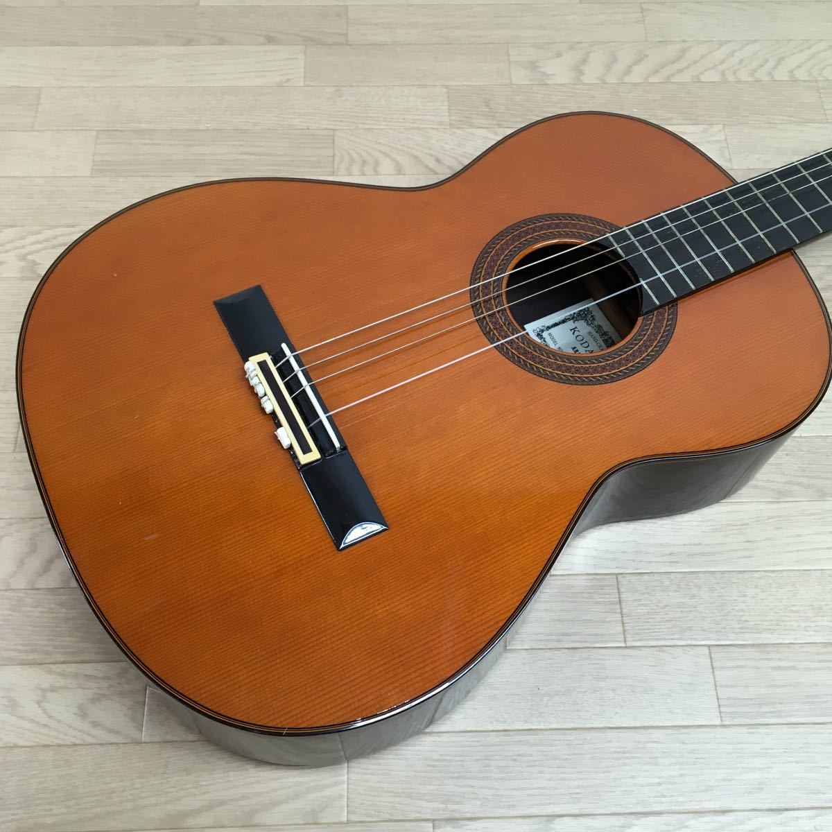 Kodaira クラシックギター アーティストモデル ケースつき 弦欠損有り Jky31d 本体 売買されたオークション情報 Yahooの商品情報をアーカイブ公開 オークファン Aucfan Com