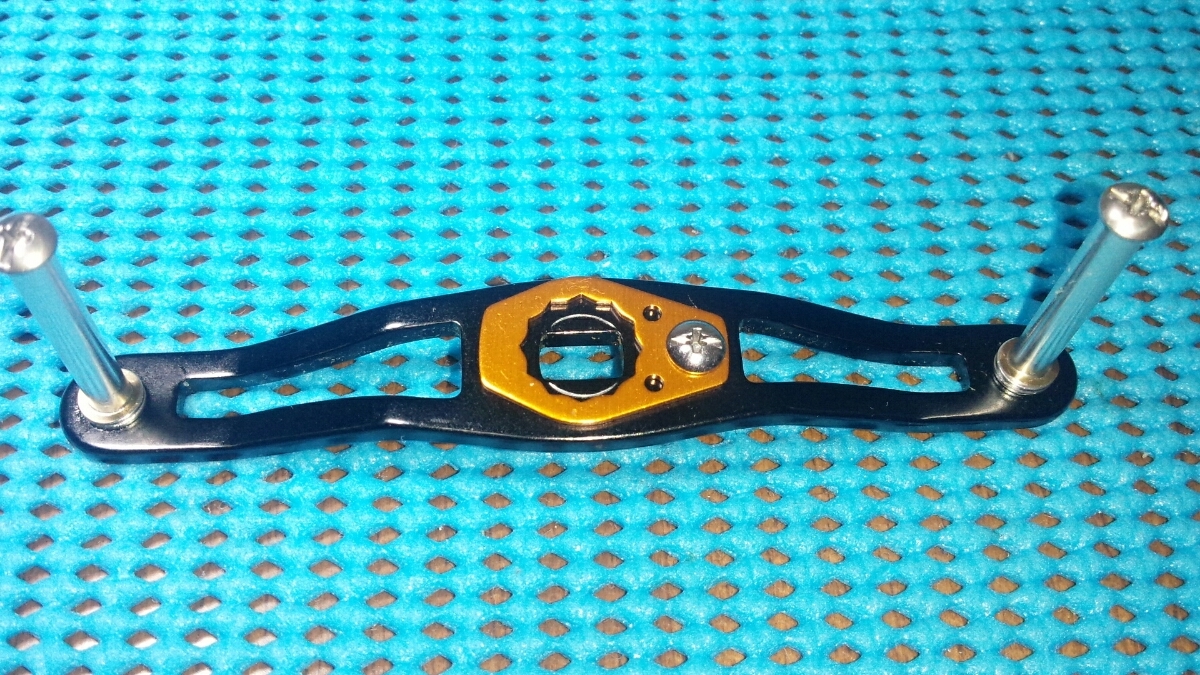 タトゥーラ Sv Tw 6 3r 純正ハンドル ダイワ 送料1円 保証無し ダイワ 売買されたオークション情報 Yahooの商品情報をアーカイブ公開 オークファン Aucfan Com