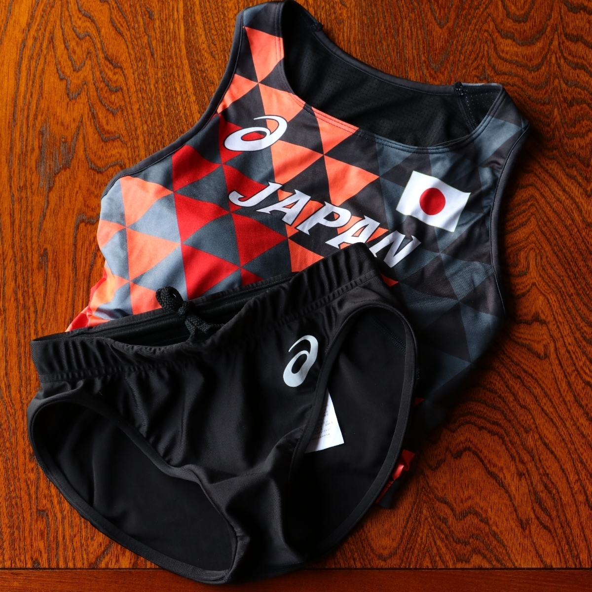 市場初 現行ユニ Asics 陸上日本代表選手支給品 サンライズ Japan 女子セパレートユニフォーム Size ｌ Jaspo 選手実使用品 パンツ 売買されたオークション情報 Yahooの商品情報をアーカイブ公開 オークファン Aucfan Com