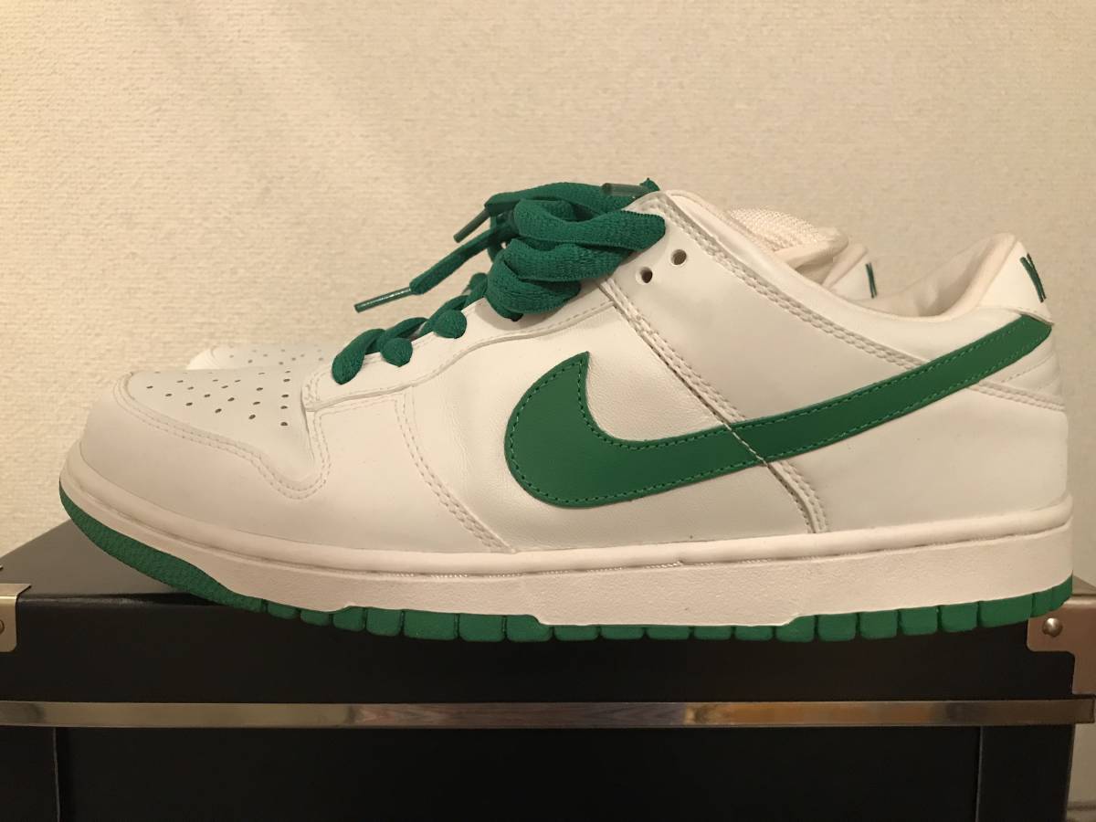 nike sb dunk low st patrick's day